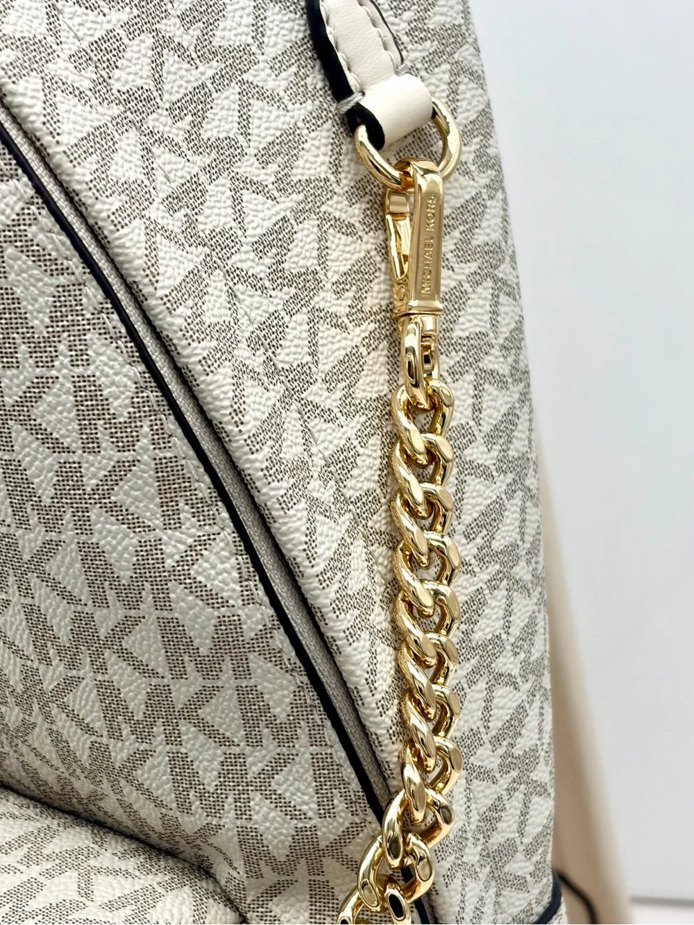 Michael Kors backpack drop 100%